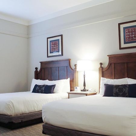 Carlisle Inn Sarasota Zewnętrze zdjęcie