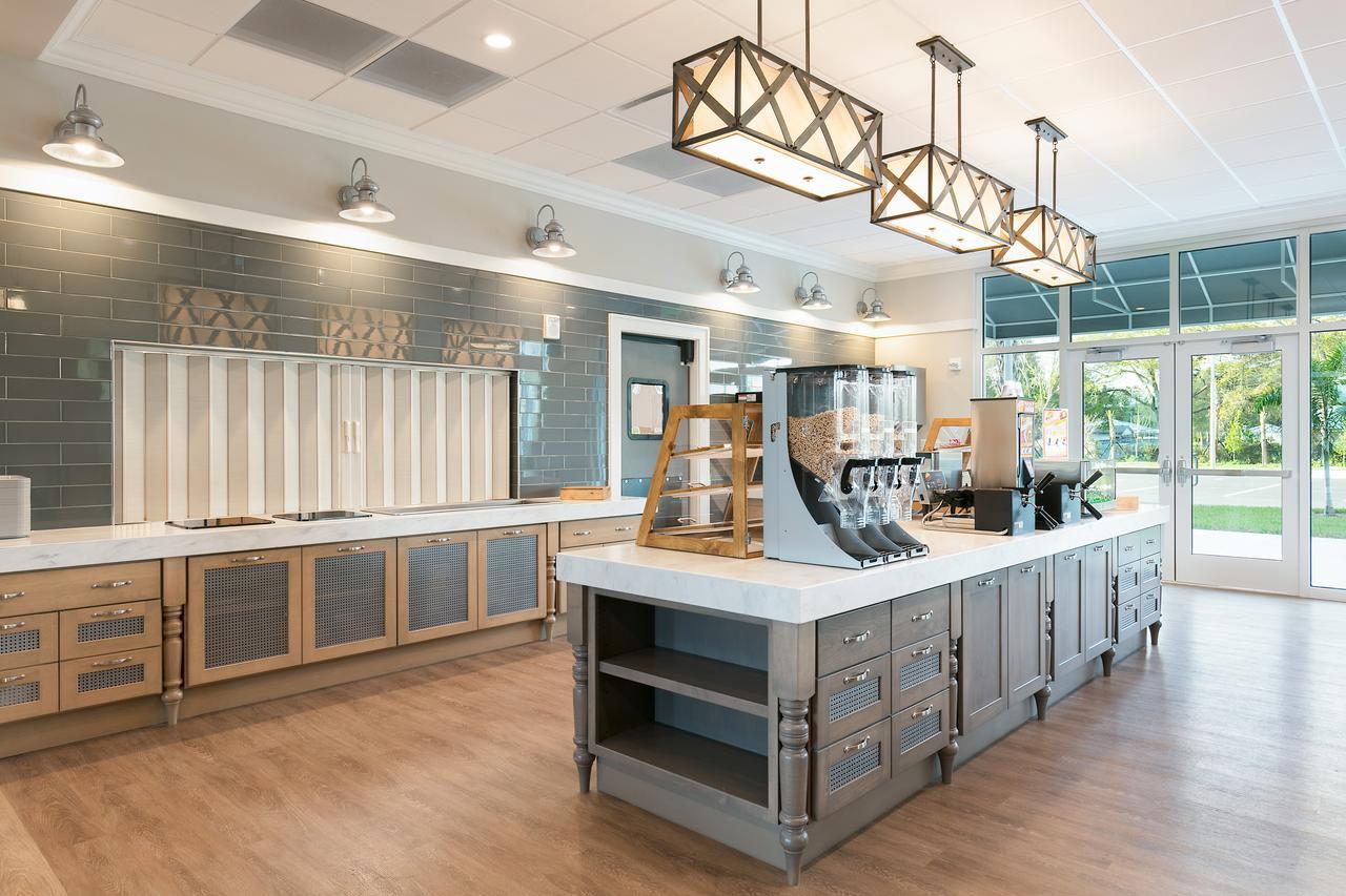 Carlisle Inn Sarasota Zewnętrze zdjęcie